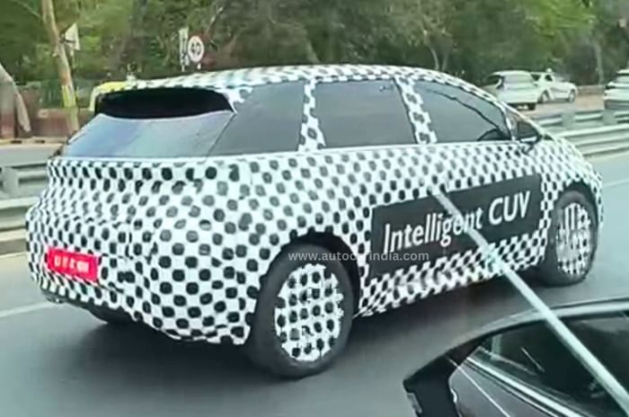 MG Cloud EV spied testing ahead of festive season launch